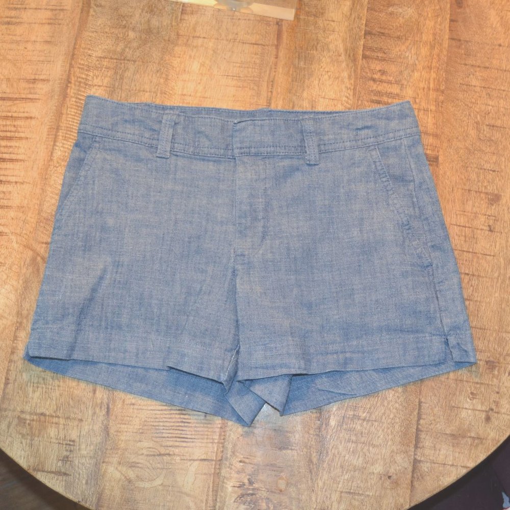 Gap stretch chambray shorts